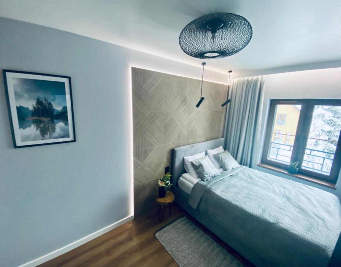 Apartament N&B シクラルスカ・ポレンバ エクステリア 写真