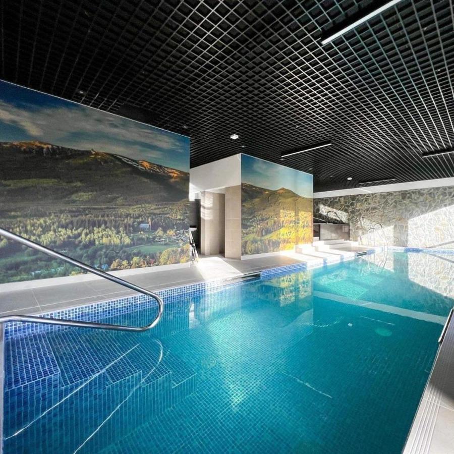 Apartament N&B シクラルスカ・ポレンバ エクステリア 写真